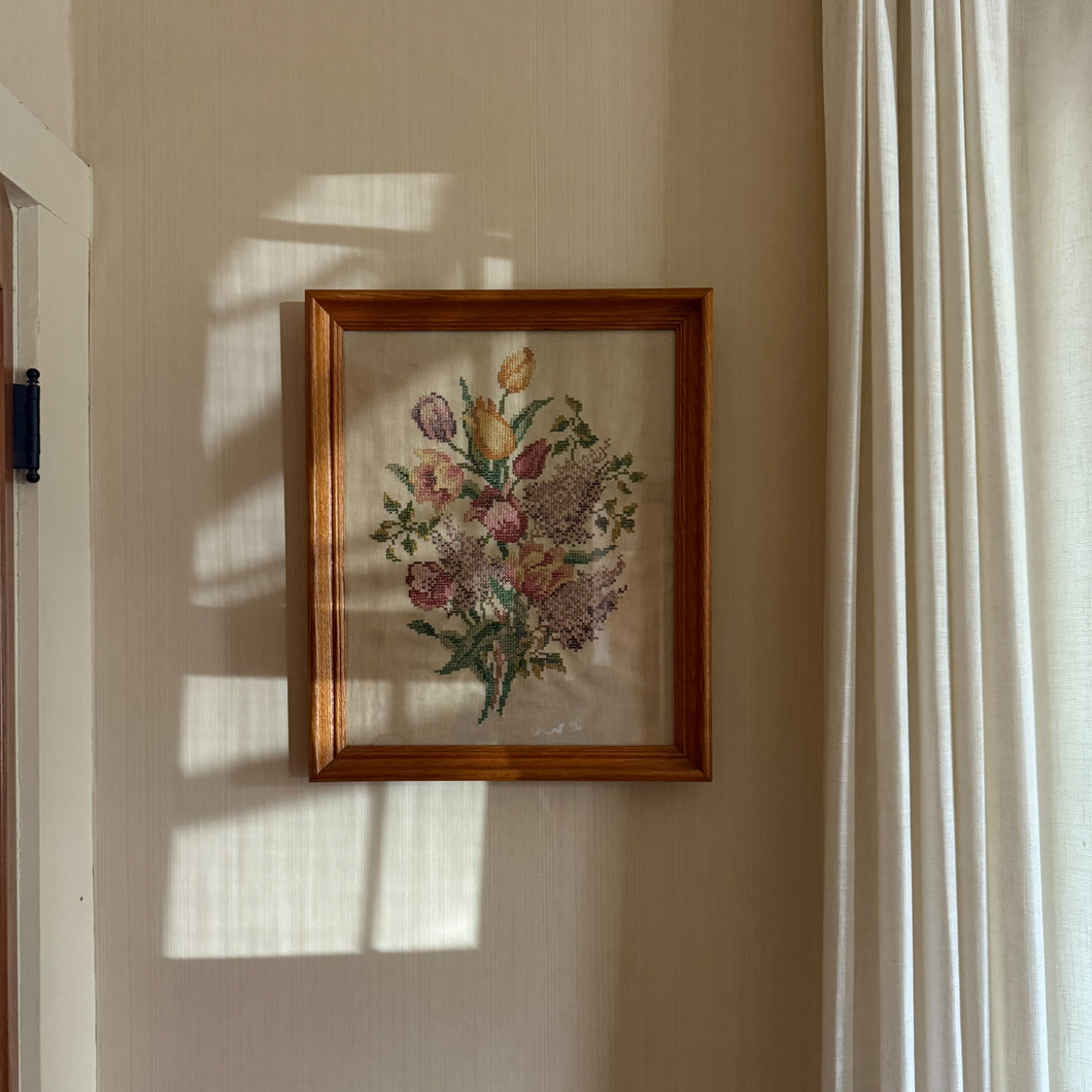 Vintage Floral Embroidered Frame in Warm Oak Frame
